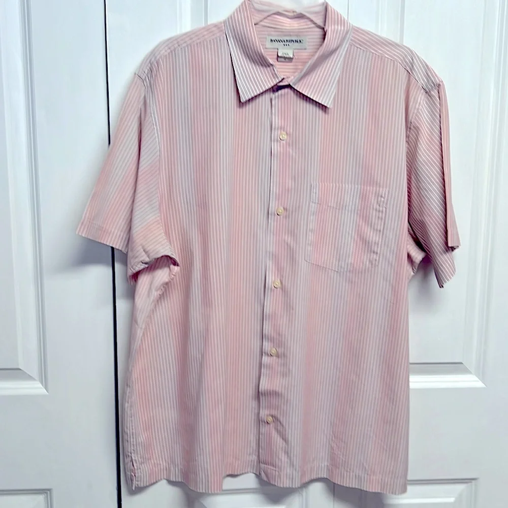 Banana Republic White Pink Purple Pinstriped Pocket Short Sleeve Shirt Size XL